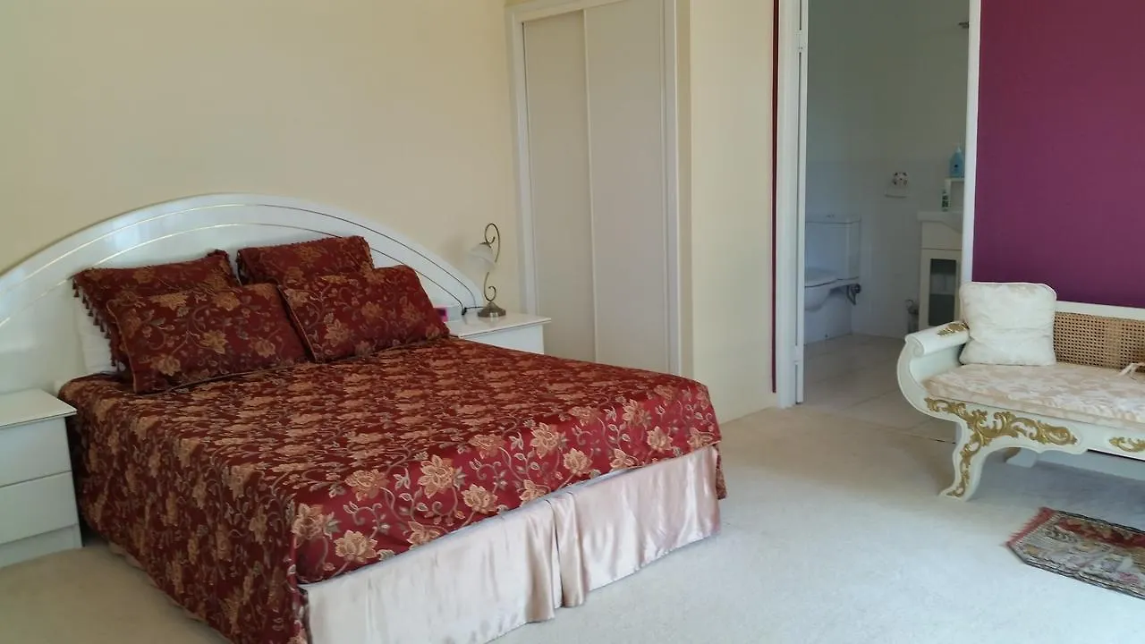 فندق مبيت وإفطار مبيت وإفطار Ninderry هيلتوب ذا هايد أواي